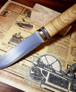 туристический белорусский нож с фиксируемым клинком и рукояткой из карельской березы купить в Минске, Беларусь