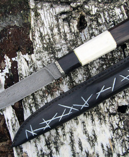 универсальный черно-белый нож "Свифт" из дамаска, рукоятка из эбена и рога лося на заказ от белорусского ножедела Алексей "Lex Knives" из Рогачева