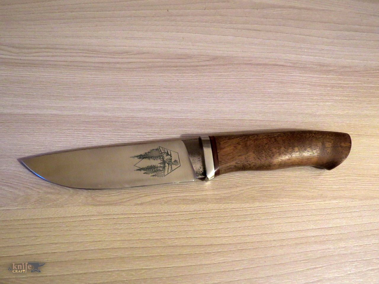 большой авторский охотничий нож Турист из стали 95х18 с гравировкой на клинке и рукоятки из текстолита в Татарстане, Набережные Челны