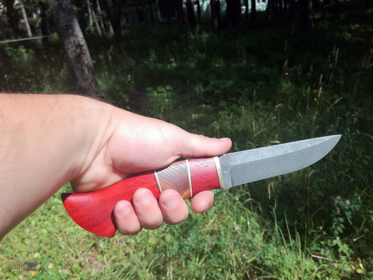 дешевый скандинавский нож ручной работы с красной рукояткой в Ярославле