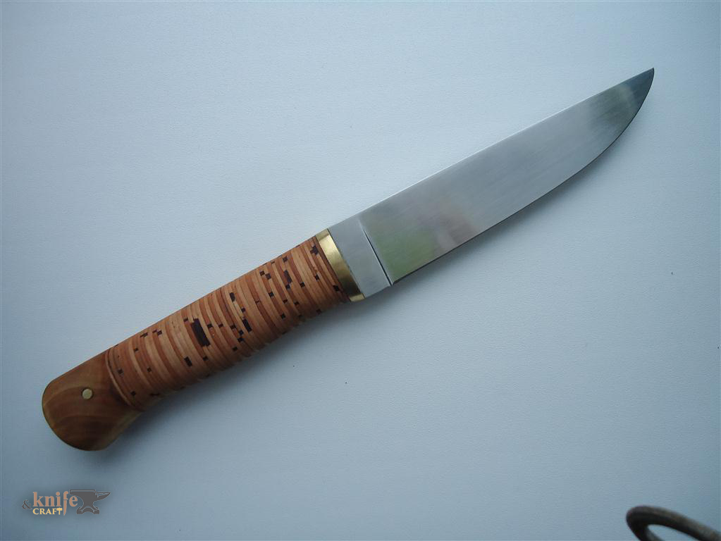 хороший кованый нож ручной работы, рукоятка из бересты из Янаула, Нефтекамска 