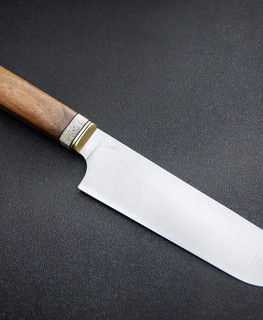 Нож ручной работы по мотивам пчака из Златоуста