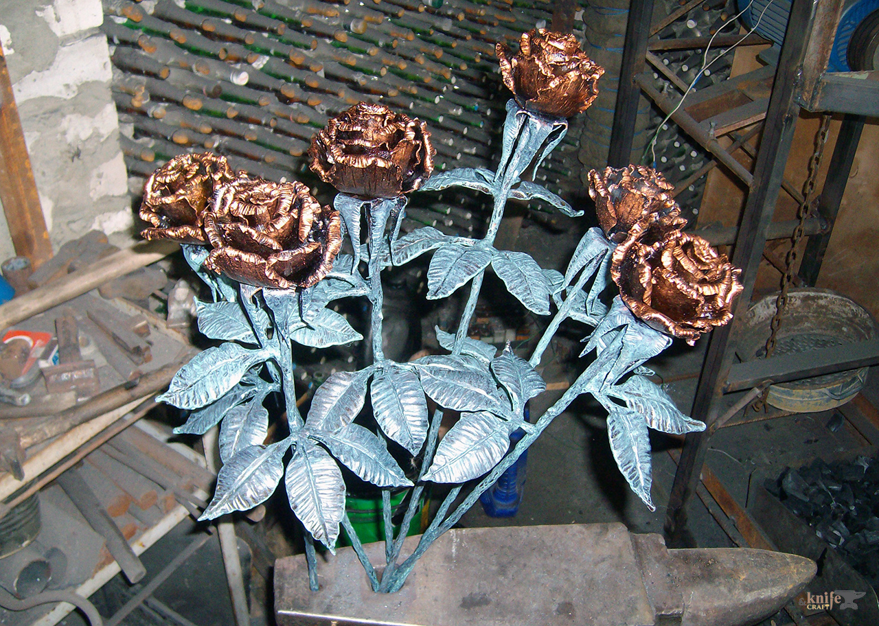  кованые розы в Средней Ахтубе Волгоградская область от Юрия Шилова